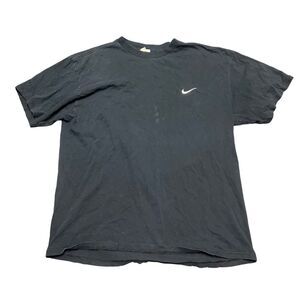Y2K Nike T‑Shirt – Men’s Large – Black Vintage Swoosh EMBROYDERED Tee